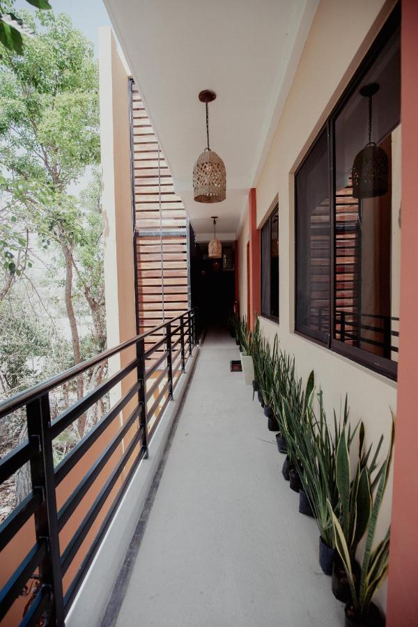 Hostal Del Jaguar Tulum Exterior photo
